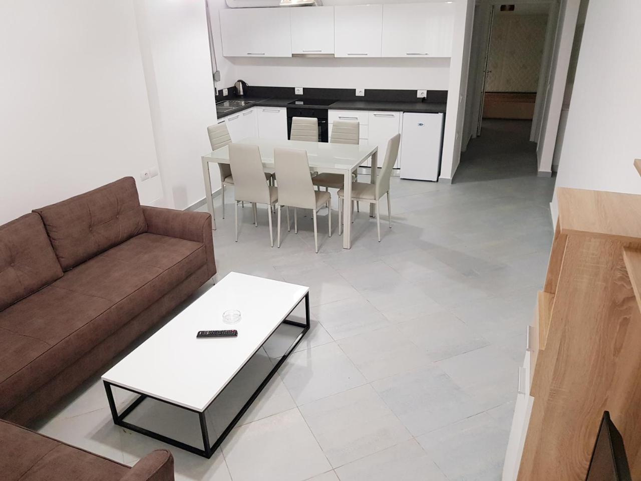 Apt Sarande Exterior photo