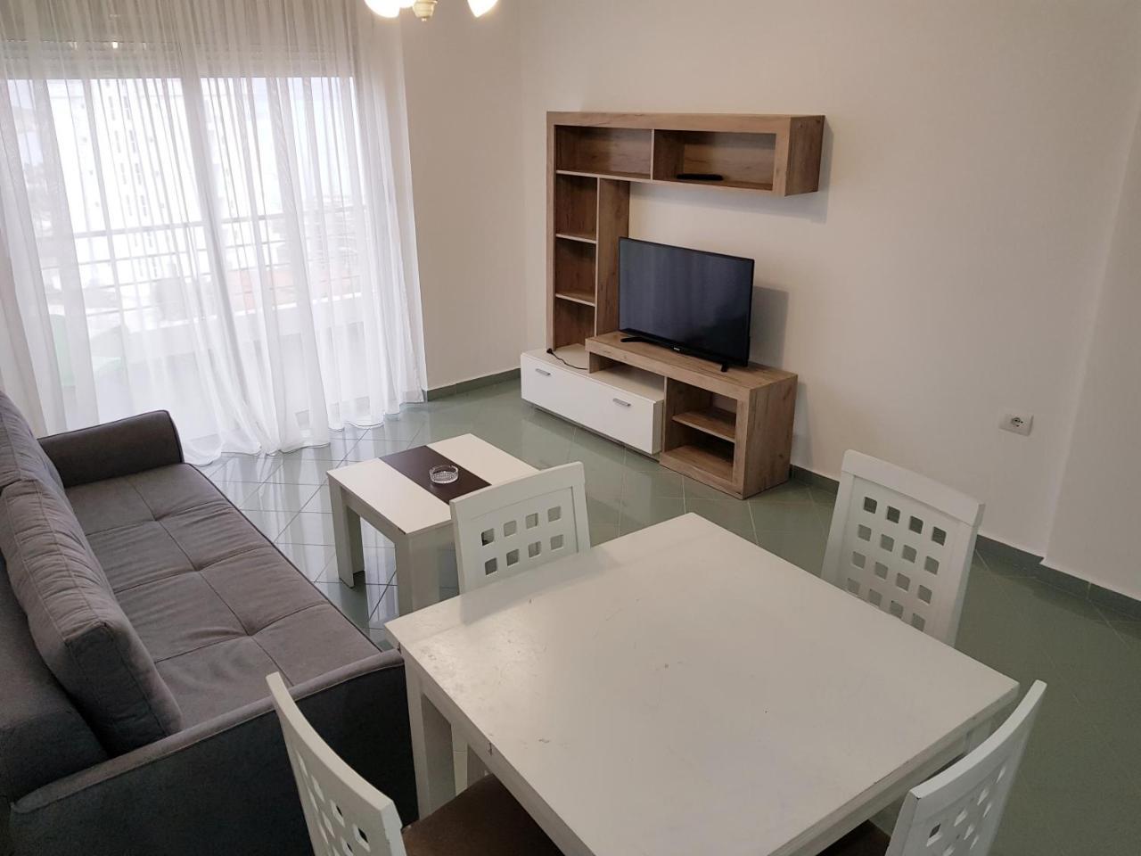 Apt Sarande Exterior photo